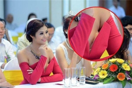 Hình ảnh: Sự cố mặc nhầm size "để đời" của sao Việt số 10
